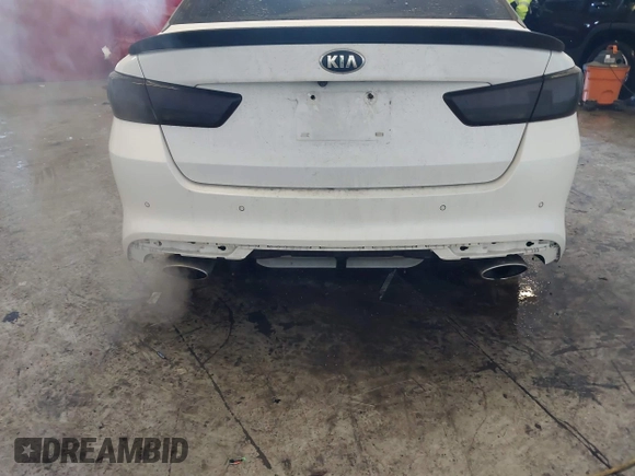 2016 Kia Optima SX Turbo with VIN 5XXGW4L23GG016526, listed as a IAAI auction lot 41428139 with 112,603 mi miles and . Bid and sale history available at carsss.com. Image 17.