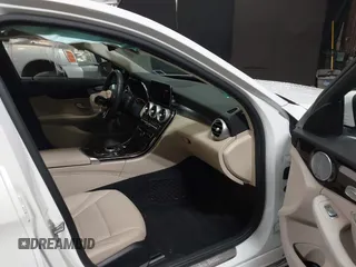 2021 Mercedes-Benz C 300 with VIN W1KWF8EB5MR635319, listed as a IAAI auction lot 42340370 with 14,301 mi miles and . Bid and sale history available at DreamBid. Image 5.