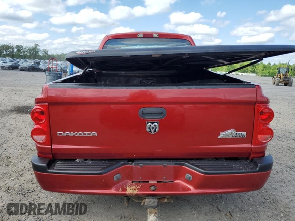 2008 Dodge Dakota Bighorn/Lonestar z VIN 1D7HE38K98S599465, wystawiony jako Copart lot #57168725 z przebiegiem 190 913 mil mil oraz Szkoda całkowita • Salvage title. Historia ofert i sprzedaży dostępna na DreamBid. Obrazek 6.