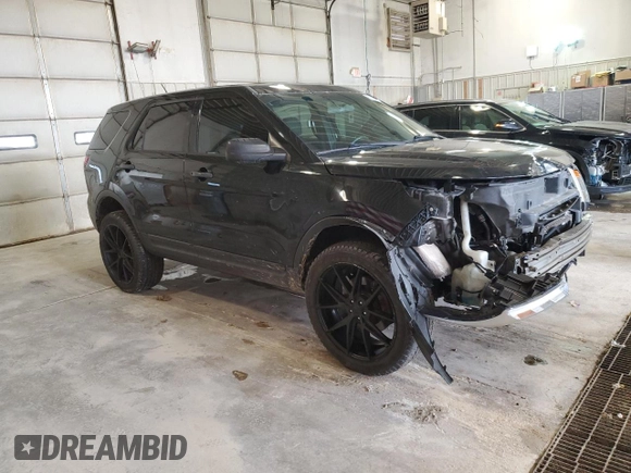 2013 Ford Utility Police Interceptor with VIN 1FM5K8AR0DGA99908, listed as a Copart auction lot 85227214 with 173,962 mi miles and Salvage Title. Bid and sale history available at carsss.com. Image 4.