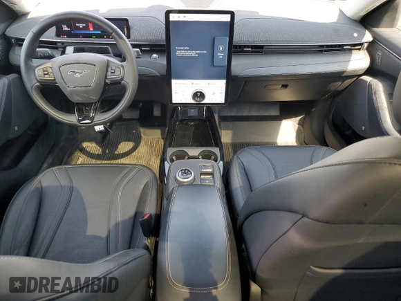 2024 Ford Mustang Mach-E Premium с VIN 3FMTK3SU3RMA33010, выставлен на аукционе Copart как лот 65359905 с пробегом 6 130 миль миль и Списание • Salvage title. История ставок и продаж доступна на DreamBid. Изображение 8.