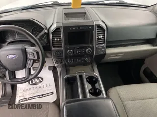 2020 Ford F-150 XL с VIN 1FTFX1E47LKD53514, выставлен на аукционе IAAI как лот 42801195 с пробегом 152 622 миль миль и . История ставок и продаж доступна на DreamBid. Изображение 18.