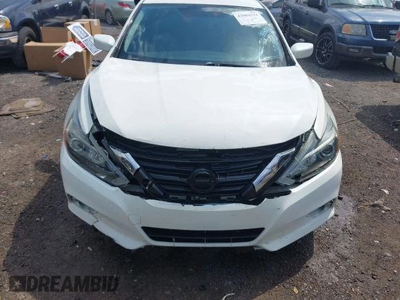 2017 Nissan Altima SV with VIN 1N4AL3AP0HC130420, listed as a IAAI auction lot 42004521 with 144,378 mi miles and . Bid and sale history available at DreamBid. Image 12.