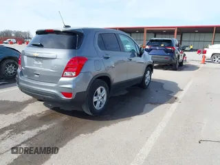 2020 Chevrolet Trax LS with VIN 3GNCJKSBXLL230292, listed as a IAAI auction lot 41852444 with 109,971 mi miles and . Bid and sale history available at carsss.com. Image 4.