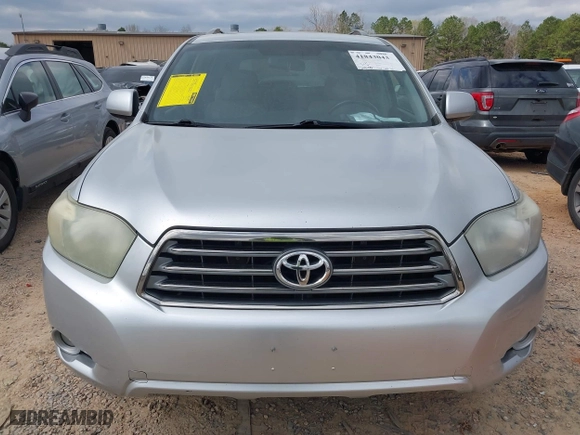 2008 Toyota Highlander Sport with VIN JTEDS43A382007009, listed as a IAAI auction lot 41843043 with 301,488 mi miles. Bid and sale history available at carsss.com. Image 12.