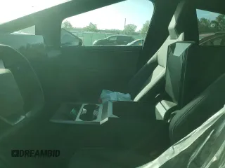 2024 Tesla Cybertruck z VIN 7G2CEHED8RA029232, wystawiony jako Copart lot #84401444 z przebiegiem Nie podano mil oraz Szkoda całkowita • Salvage title. Historia ofert i sprzedaży dostępna na DreamBid. Obrazek 7.