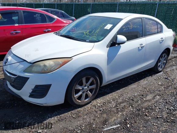 2010 Mazda Mazda3 i Touring with VIN JM1BL1SF1A1169933, listed as a IAAI auction lot 41832033 with 999,999 mi miles. Bid and sale history available at carsss.com. Image 2.