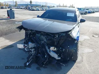 2023 BMW i7 xDrive60 z VIN WBY53EJ05PCN86100, wystawiony jako IAAI lot #40845180 z przebiegiem 4 231 mil mil oraz . Historia ofert i sprzedaży dostępna na DreamBid. Obrazek 13.
