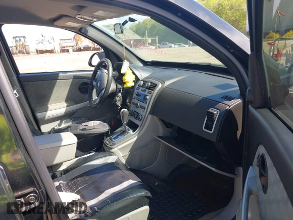 2007 Chevrolet Equinox LS with VIN 2CNDL13F976120908, listed as a IAAI auction lot 42215019 with 236,169 mi miles and . Bid and sale history available at DreamBid. Image 5.