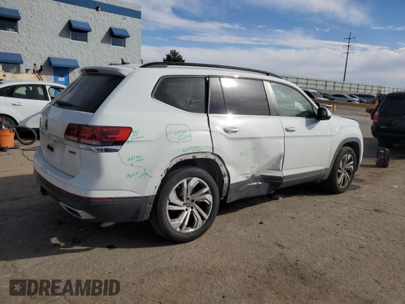2021 Volkswagen Atlas SE z VIN 1V2HR2CA0MC526141, wystawiony jako Copart lot #46484105 z przebiegiem 49 420 mil mil oraz Szkoda całkowita • Salvage title. Historia ofert i sprzedaży dostępna na DreamBid. Obrazek 3.