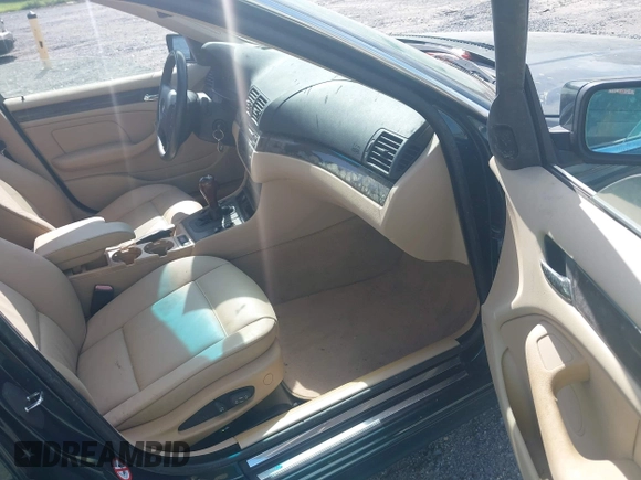 2001 BMW 3 Series с VIN WBAAW33451ET41026, выставлен на аукционе IAAI как лот 42752100 с пробегом 79 102 миль миль и . История ставок и продаж доступна на DreamBid. Изображение 5.