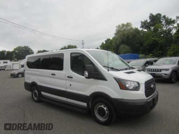 2018 Ford Transit XL z VIN 1FMZK1ZM1JKA26346, wystawiony jako Copart lot #44080865 z przebiegiem 64 105 mil mil oraz Czysty tytuł • Clean title. Historia ofert i sprzedaży dostępna na DreamBid. Obrazek 1.