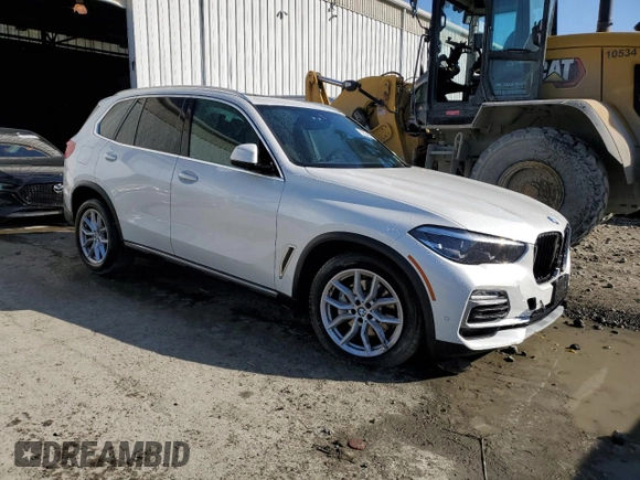 2021 BMW X5 xDrive40i z VIN 5UXCR6C06M9E05607, wystawiony jako Copart lot #52524425 z przebiegiem Nie podano mil oraz Szkoda całkowita • Salvage title. Historia ofert i sprzedaży dostępna na DreamBid. Obrazek 4.