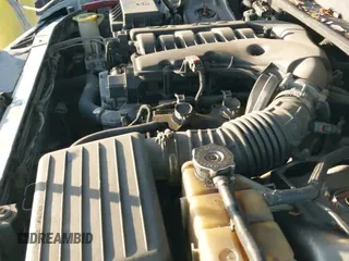 2007 Chrysler 300 Signature with VIN 2C3LA53G17H692540, listed as a IAAI auction lot 42021040 with 173,117 mi miles and . Bid and sale history available at DreamBid. Image 16.