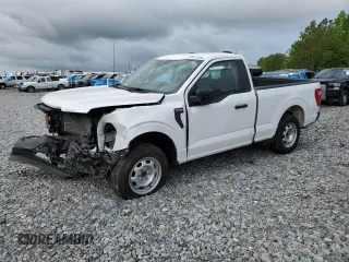 2022 Ford F-150 XL with VIN 1FTMF1CB1NKE65448, listed as a Copart auction lot 60610254 with 9,587 mi miles and Salvage Title. Bid and sale history available at carsss.com. Image 1.