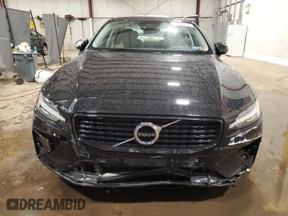 2021 Volvo S60 Momentum with VIN 7JR102TZ8MG108875, listed as a Copart auction lot 63189635 with 37,485 mi miles and Salvage title. Bid and sale history available at DreamBid. Image 5.