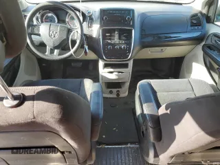 2014 Ram Cargo Van Tradesman with VIN 2C4RRGAG4ER380572, listed as a Copart auction lot 56600045 with 141,036 mi miles and Non repairable. Bid and sale history available at DreamBid. Image 8.