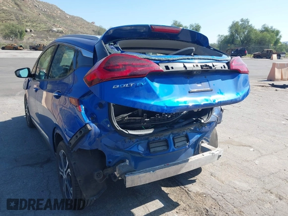 2020 Chevrolet Bolt EV Premier with VIN 1G1FZ6S04L4125895, listed as a IAAI auction lot 41637004 with 18,548 mi miles and . Bid and sale history available at DreamBid. Image 6.