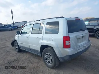 2015 Jeep Patriot Sport with VIN 1C4NJPBB9FD410100, listed as a IAAI auction lot 41536941 with 145,386 mi miles. Bid and sale history available at carsss.com. Image 14.