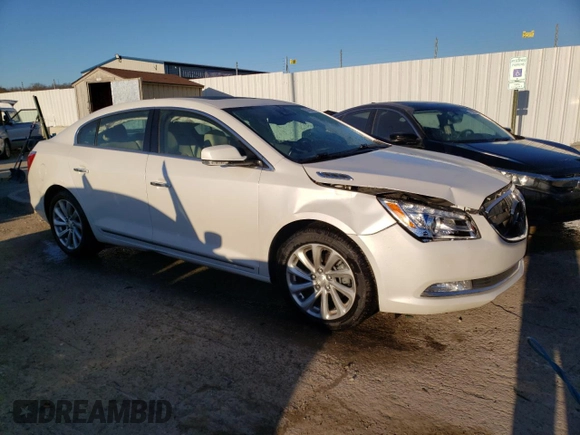 2016 Buick LaCrosse Premium II with VIN 1G4GF5G32GF152634, listed as a Copart auction lot 82438454 with 149,973 mi miles and Salvage Title. Bid and sale history available at carsss.com. Image 4.