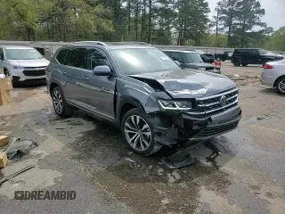 2023 Volkswagen Atlas SEL Premium R-Line z VIN 1V2FR2CA8PC549940, wystawiony jako Copart lot #50596565 z przebiegiem 19 750 mil mil oraz Szkoda całkowita • Salvage title. Historia ofert i sprzedaży dostępna na DreamBid. Obrazek 15.