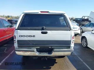 1999 Dodge Ram 2500 with VIN 1B7KC236XXJ533327, listed as a IAAI auction lot 41885482 with 178,937 mi miles. Bid and sale history available at carsss.com. Image 16.