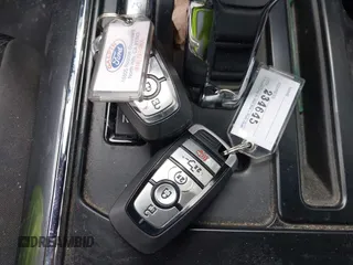 2023 Ford F-150 XL с VIN 1FTEW1CP3PKF47099, выставлен на аукционе IAAI как лот 42309722 с пробегом 25 057 миль миль и . История ставок и продаж доступна на DreamBid. Изображение 11.