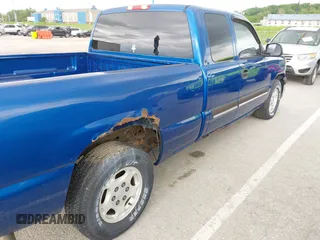 2003 Chevrolet Silverado 1500 with VIN 2GCEC19T131409598, listed as a IAAI auction lot 42196024 with 182,665 mi miles and . Bid and sale history available at DreamBid. Image 12.