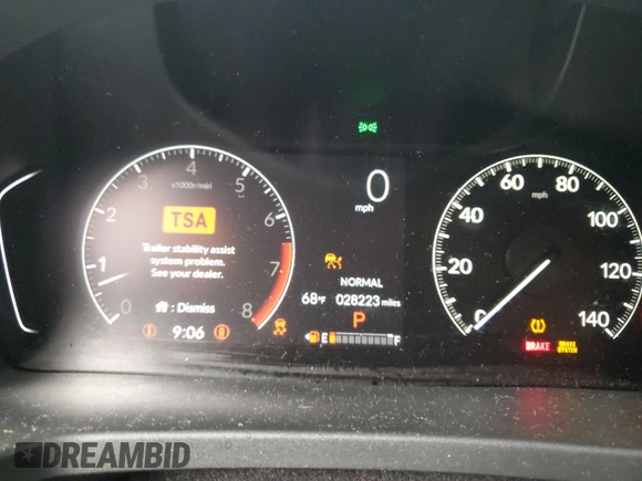 2023 Honda Pilot TrailSport with VIN 5FNYG1H6XPB055158, listed as a Copart auction lot 84902314 with 28,223 mi miles and Salvage Title. Bid and sale history available at carsss.com. Image 9.