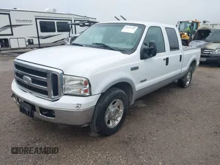 2006 Ford Super Duty F-250 XL with VIN 1FTSW20P16EB23642, listed as a IAAI auction lot 41012205 with 134,178 mi miles. Bid and sale history available at carsss.com. Image 2.
