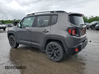 2018 Jeep Renegade Altitude with VIN ZACCJBBB6JPH79033, listed as a Copart auction lot 61898995 with 111,500 mi miles and Salvage title. Bid and sale history available at DreamBid. Image 2.