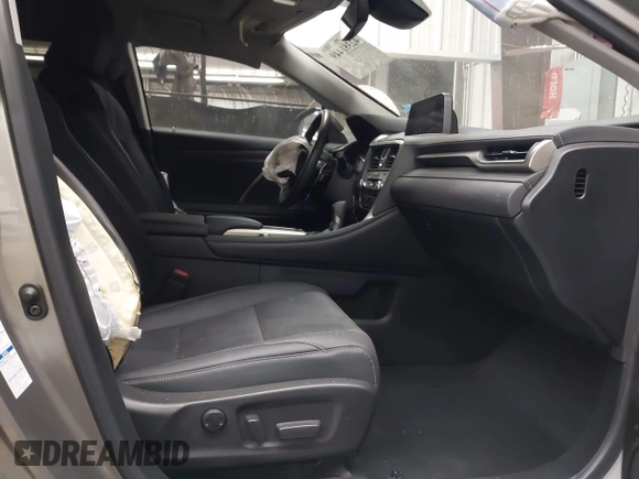 2022 Lexus RX 350 z VIN 2T2HZMDA9NC366292, wystawiony jako IAAI lot #42381449 z przebiegiem 26 717 mil mil oraz . Historia ofert i sprzedaży dostępna na DreamBid. Obrazek 5.