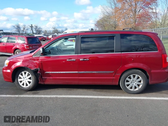 2012 Chrysler Town & Country Touring-L with VIN 2C4RC1CG3CR413148, listed as a IAAI auction lot 42040272 with 137,631 mi miles. Bid and sale history available at carsss.com. Image 14.
