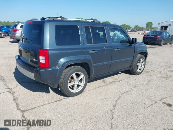 2007 Jeep Patriot Limited с VIN 1J8FF48W47D424723, выставлен на аукционе IAAI как лот 42266863 с пробегом 187 705 миль миль и . История ставок и продаж доступна на DreamBid. Изображение 4.