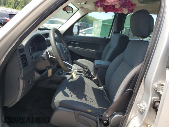 2011 Jeep Liberty Arctic z VIN 1C4PJMAKXCW175084, wystawiony jako Copart lot #65438105 z przebiegiem 143 608 mil mil oraz Czysty tytuł • Clean title. Historia ofert i sprzedaży dostępna na DreamBid. Obrazek 7.