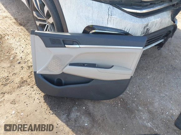 2019 Hyundai Elantra SE with VIN 5NPD74LF3KH497121, listed as a IAAI auction lot 42116946 with 80,657 mi miles and . Bid and sale history available at DreamBid. Image 12.