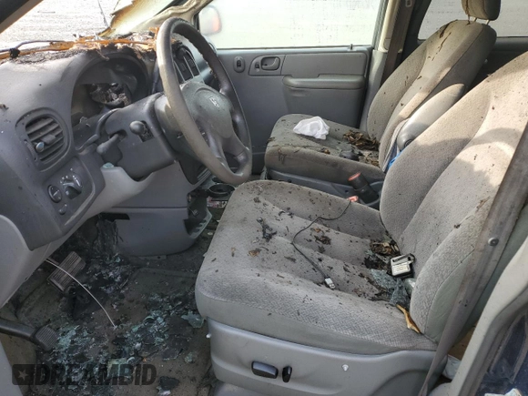 2005 Dodge Caravan with VIN 1D4GP24R25B197329, listed as a Copart auction lot 52169725 with 0 mi miles and Non Repairable. Bid and sale history available at carsss.com. Image 7.