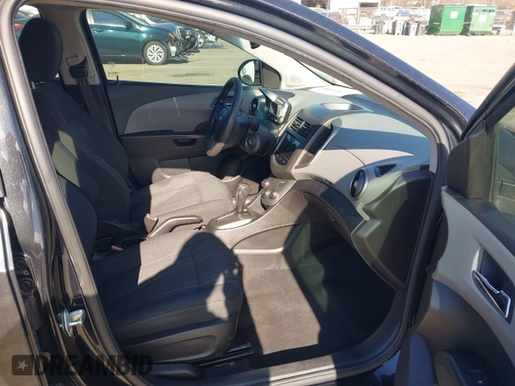 2014 Chevrolet Sonic LT with VIN 1G1JC6SB4E4151333, listed as a IAAI auction lot 41815985 with 112,123 mi miles. Bid and sale history available at carsss.com. Image 5.