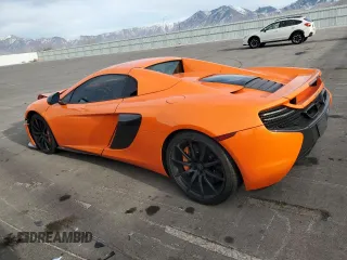 2015 McLaren 650S z VIN SBM11FAA8FW004578, wystawiony jako Copart lot #82216824 z przebiegiem 19 372 mil mil oraz Szkody całkowita. Historia ofert i sprzedaży dostępna na DreamBid. Obrazek 2.