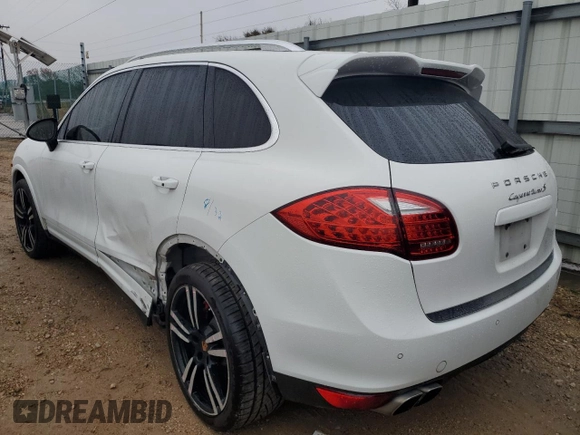 2014 Porsche Cayenne Turbo z VIN WP1AC2A24ELA87297, wystawiony jako Copart lot #80336514 z przebiegiem 86 752 mil mil oraz Szkoda całkowita • Salvage title. Historia ofert i sprzedaży dostępna na DreamBid. Obrazek 2.