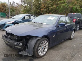 2011 BMW 3 Series 328i xDrive with VIN WBAPK5C50BA658103, listed as a IAAI auction lot 41948893 with 122,283 mi miles. Bid and sale history available at carsss.com. Image 2.