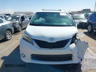 2014 Toyota Sienna SE with VIN 5TDXK3DC1ES417081, listed as a IAAI auction lot 41850444 with 173,545 mi miles. Bid and sale history available at carsss.com. Image 12.