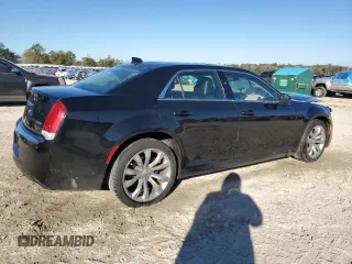 2019 Chrysler 300 Touring with VIN 2C3CCAAG6KH627634, listed as a Copart auction lot 87916195 with 99,354 mi miles and Non Repairable. Bid and sale history available at carsss.com. Image 3.
