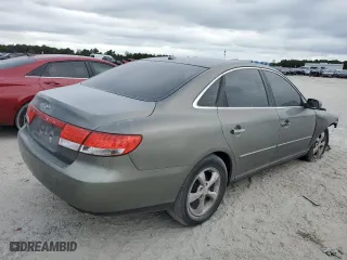 2007 Hyundai Azera GLS with VIN KMHFC46D47A211835, listed as a Copart auction lot 76190184 with 150,798 mi miles and Salvage Title. Bid and sale history available at carsss.com. Image 3.