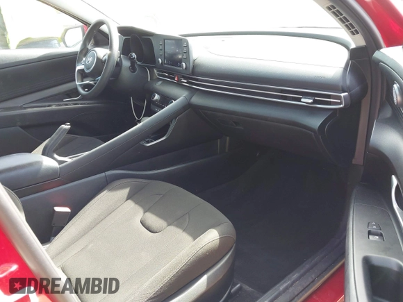 2022 Hyundai Elantra SEL z VIN KMHLM4AG5NU361174, wystawiony jako IAAI lot #41657373 z przebiegiem 34 213 mil mil oraz . Historia ofert i sprzedaży dostępna na DreamBid. Obrazek 5.