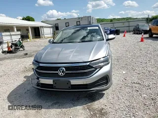 2024 Volkswagen Jetta SE с VIN 3VW7M7BU2RM059151, выставлен на аукционе Copart как лот 54608035 с пробегом 4 657 миль миль и Списание • Salvage title. История ставок и продаж доступна на DreamBid. Изображение 13.