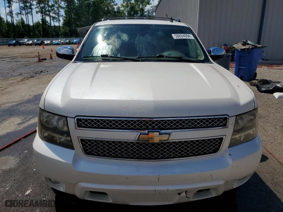 2011 Chevrolet Avalanche LTZ with VIN 3GNMCGE09BG396736, listed as a Copart auction lot 58694094 with 108,372 mi miles and Salvage Title. Bid and sale history available at carsss.com. Image 5.