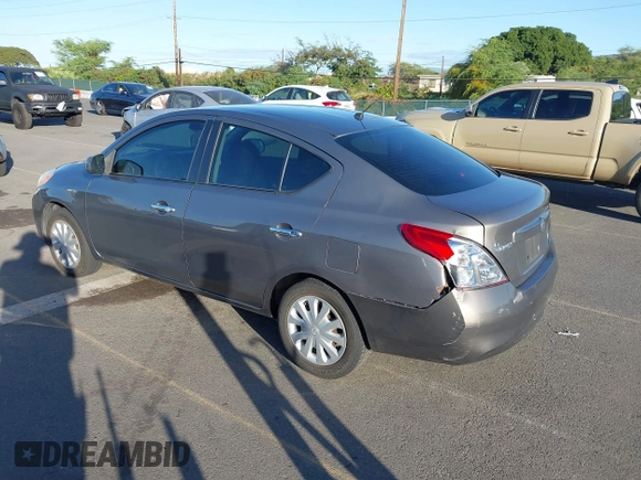 2012 Nissan Versa SL with VIN 3N1CN7AP2CL813868, listed as a IAAI auction lot 41512718 with 88,318 mi miles. Bid and sale history available at carsss.com. Image 3.