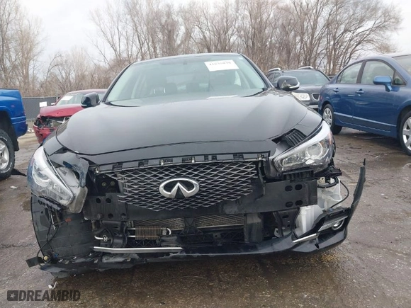 2015 Infiniti Q50 Premium with VIN JN1BV7AR6FM398951, listed as a IAAI auction lot 41635038 with 103,379 mi miles. Bid and sale history available at carsss.com. Image 6.
