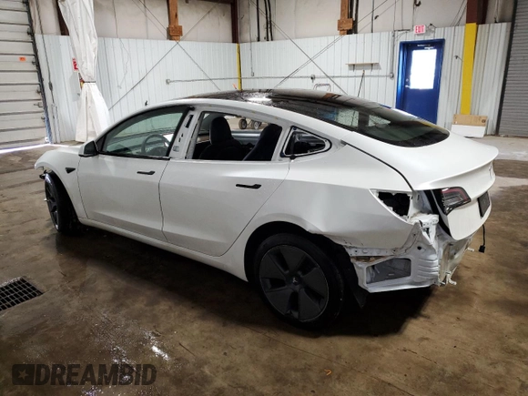 2023 Tesla Model 3 z VIN 5YJ3E1EA4PF475734, wystawiony jako Copart lot #46301445 z przebiegiem 20 643 mil mil oraz Szkoda całkowita • Salvage title. Historia ofert i sprzedaży dostępna na DreamBid. Obrazek 2.